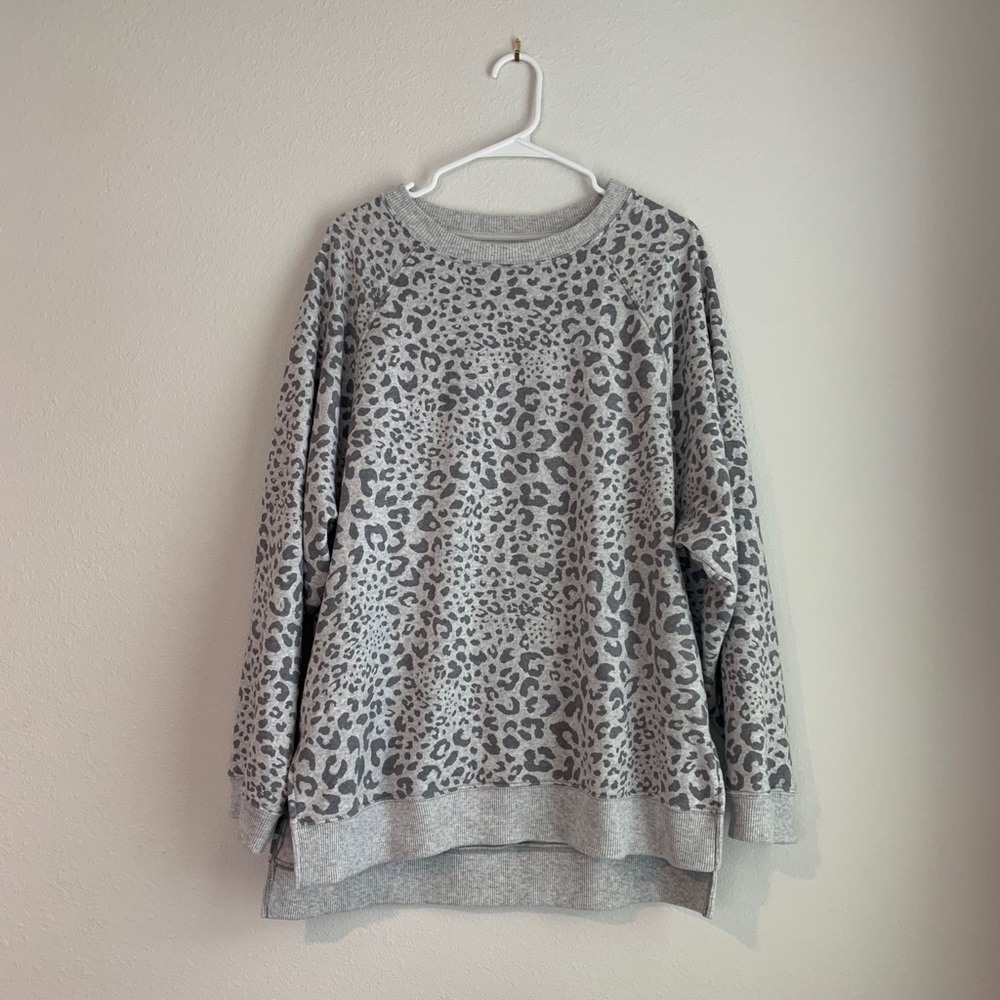 American Eagle Oversized Leopard Print Sweater